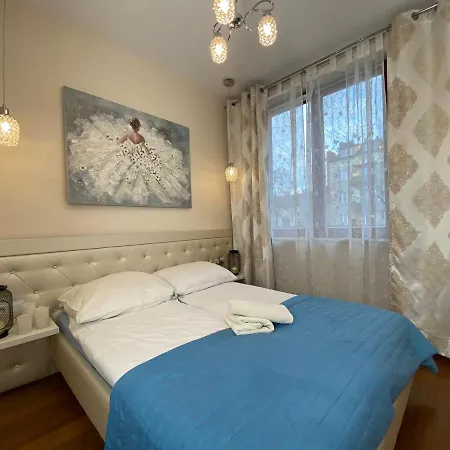 P&j Lubicz Апартаменты Краков