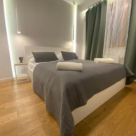 P&j Lubicz Apartment Krakau