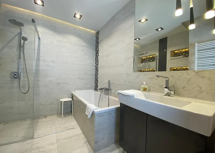 P&j Lubicz Apartment Krakau